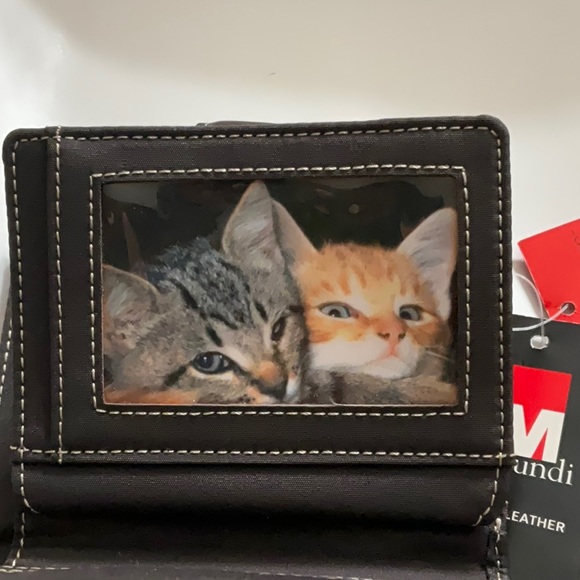 Mundi Photo Flips Leather Wallet - Picture 7 of 7